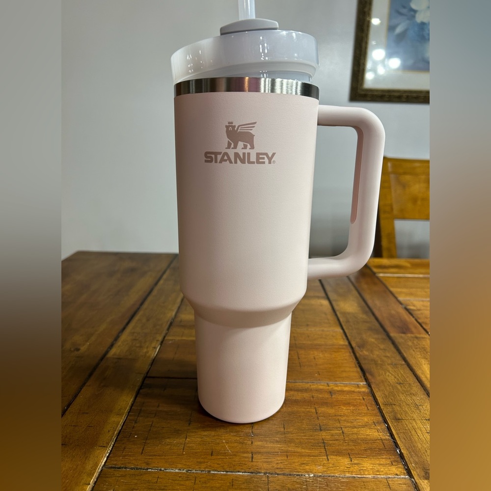 Blush Pink 40 oz Stanley